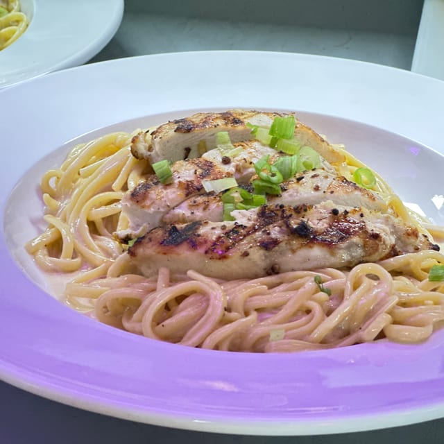Lunch Chicken Linguini.