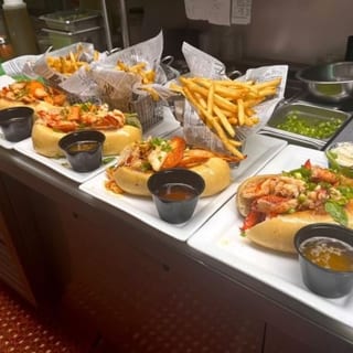 Hot Lobster Roll