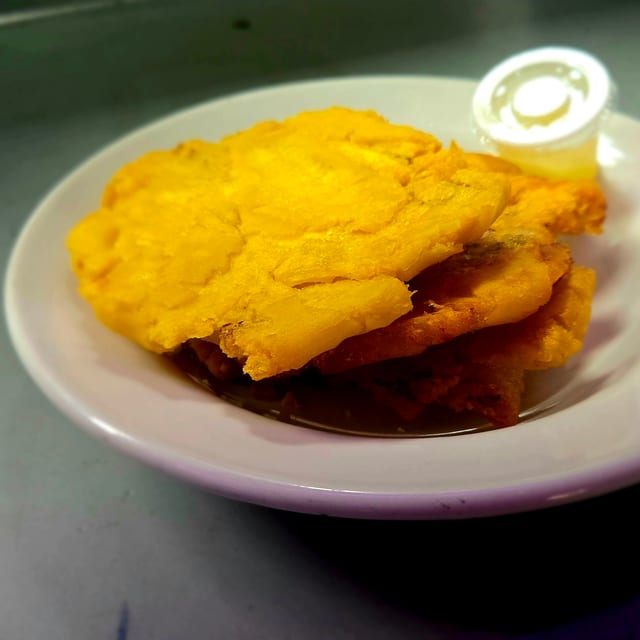 Tostones.